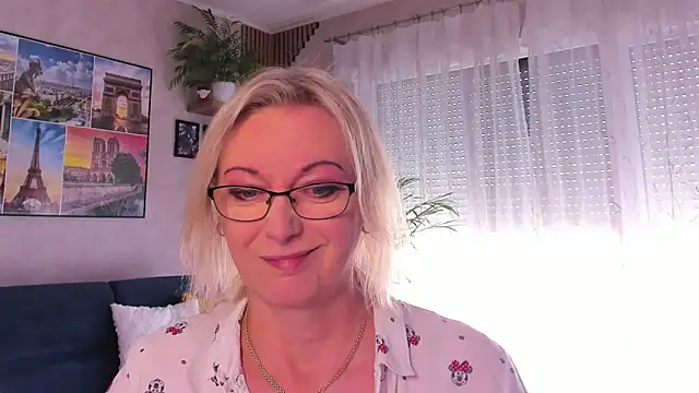 vanessa chat online show from 04/30/26, 01:29