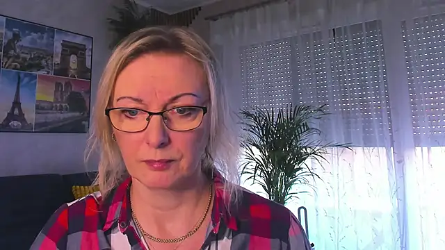 vanessa chat online show from 03/17/26, 03:59
