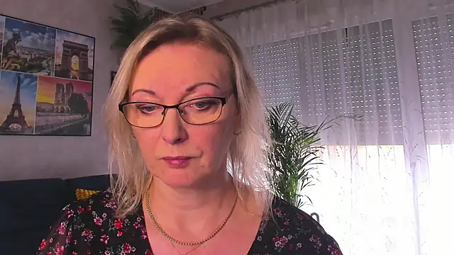 vanessa chat online show from 03/16/26, 02:10