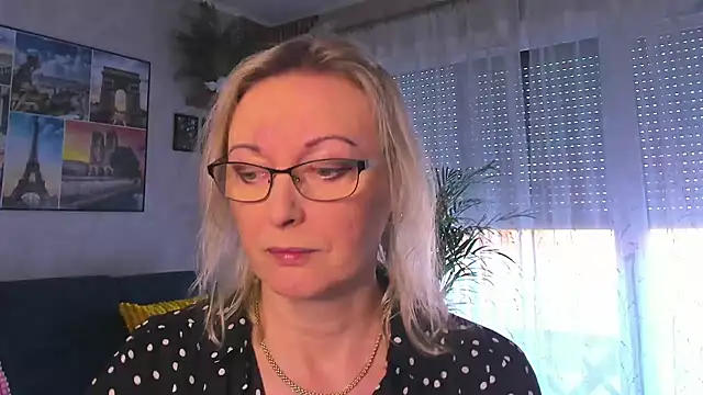 vanessa chat online show from 02/26/26, 02:17