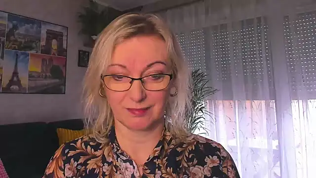 vanessa chat online show from 02/12/26, 02:17