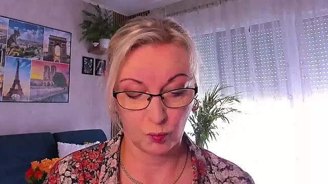 vanessa chat online show from 05/14/26, 01:19