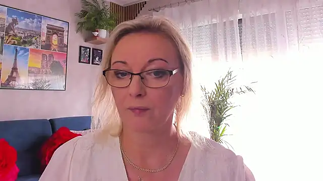 Snapshot of vanessa_chat chatting on 07/05/26, 01:18 vanessa chat online show from 07/05/26, 01:18