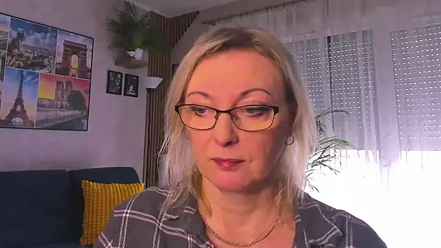 vanessa chat online show from 03/01/26, 02:17