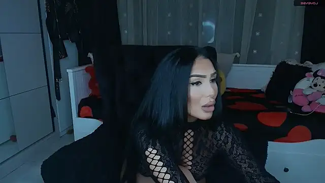 Snapshot of mistress_meryem chatting on 05/20/26, 09:56 mistress meryem online show from 05/20/26, 09:56