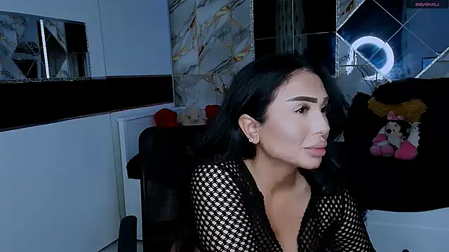 Snapshot of mistress_meryem chatting on 10/24/25, 11:04 mistress meryem online show from 10/24/25, 11:04