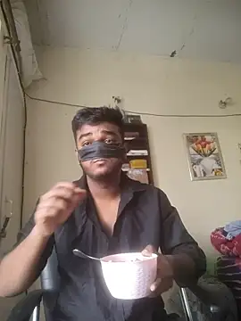 Snapshot of aadi99 chatting on 07/12/26, 11:55 aadi99 online show from 07/12/26, 11:55