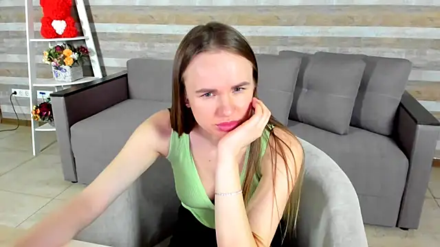SusanSmit online show from 03/01/25, 04:58