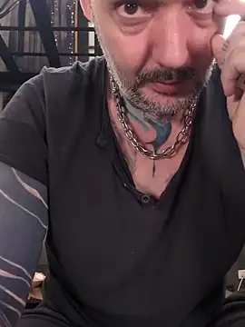 Snapshot of DarkDea chatting on 02/27/26, 11:32 DarkDea online show from 02/27/26, 11:32