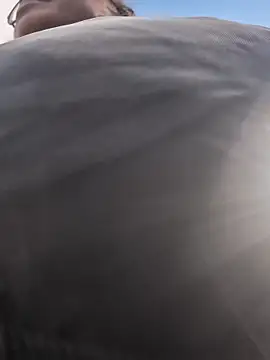 Snapshot of DarkDea chatting on 11/29/25, 12:16 DarkDea online show from 11/29/25, 12:16