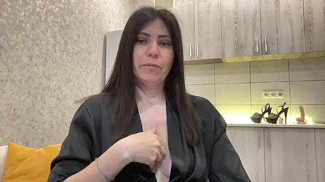 HotyWinter online show from 02/25/26, 02:56