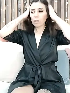 HotyWinter online show from 10/28/25, 04:24