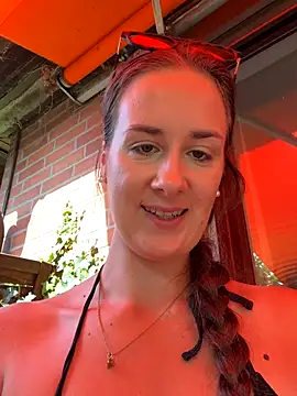 EllaMae online show from 09/20/25, 11:15