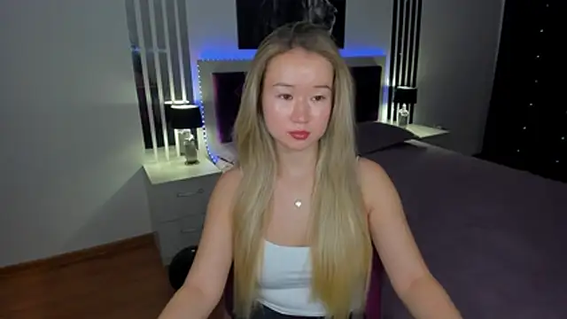 PollyOcean online show from 11/05/25, 05:54