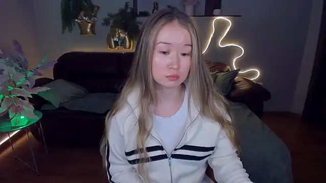 PollyOcean online show from 03/05/25, 02:01