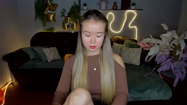 PollyOcean online show from 11/24/25, 10:59