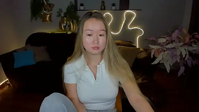 PollyOcean online show from 09/15/25, 10:05