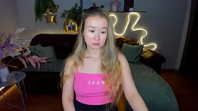 PollyOcean online show from 02/22/25, 09:56