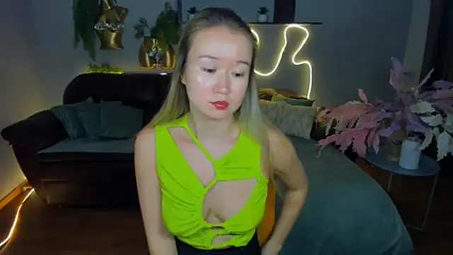 PollyOcean online show from 11/12/25, 05:44