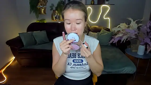 PollyOcean online show from 12/05/25, 09:52