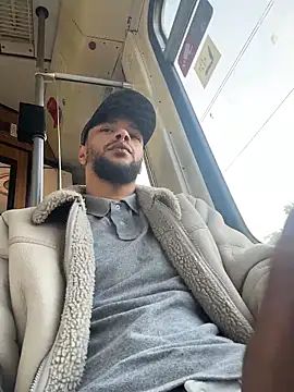 Lionayowe online show from 03/21/26, 04:22