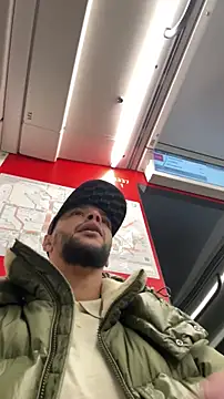 Lionayowe online show from 11/22/25, 06:51