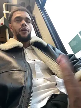 Lionayowe online show from 11/01/25, 07:46