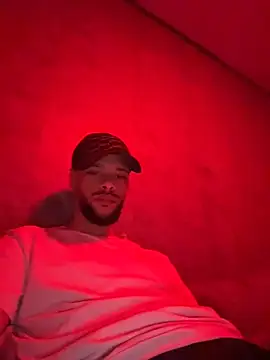 Lionayowe online show from 04/05/26, 08:59