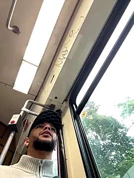 Lionayowe online show from 10/08/25, 04:08