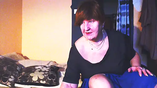 Snapshot of MioritaHard chatting on 02/28/25, 12:52 MioritaHard online show from 02/28/25, 12:52