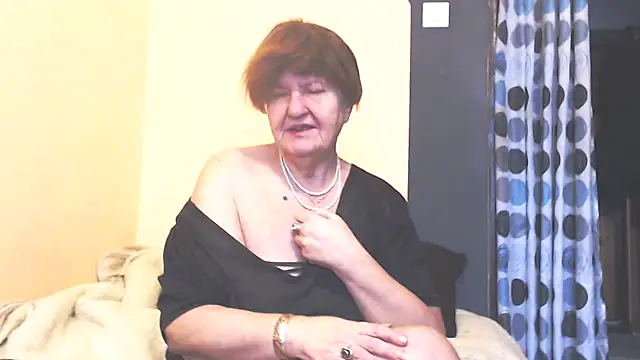 MioritaHard online show from 02/11/26, 01:33