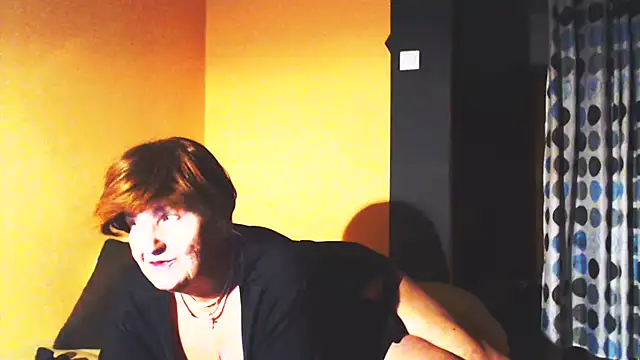 Snapshot of MioritaHard chatting on 02/26/25, 12:49 MioritaHard online show from 02/26/25, 12:49
