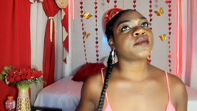 Snapshot of Emabland2 chatting on 03/03/26, 06:42 Emabland2 online show from 03/03/26, 06:42