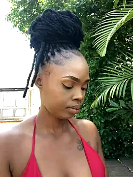 LuciousLips96 online show from 10/08/25, 10:28