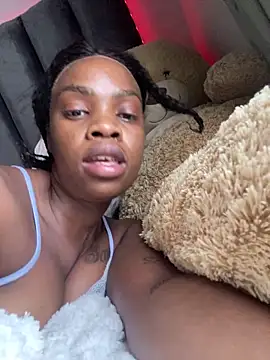 LuciousLips96 online show from 03/04/26, 06:10