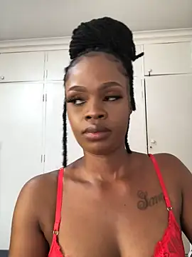 LuciousLips96 online show from 10/10/25, 10:16