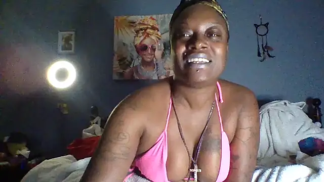 Snapshot of msdeedee chatting on 05/02/26, 01:27 msdeedee online show from 05/02/26, 01:27