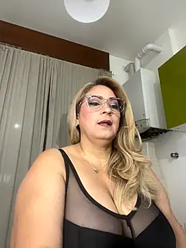 x elena x online show from 10/24/25, 06:34