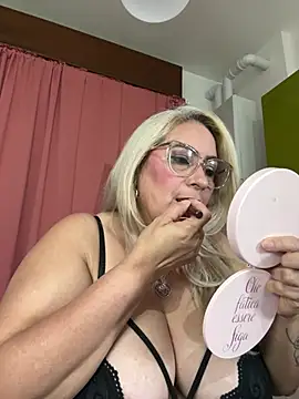 x elena x online show from 05/07/26, 08:28
