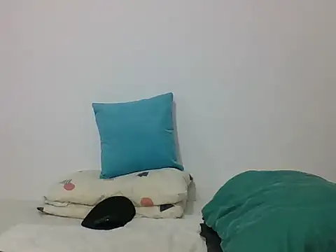 Snapshot of TRIISTAN_KING10 chatting on 01/15/25, 10:02 TRIISTAN KING10 online show from 01/15/25, 10:02
