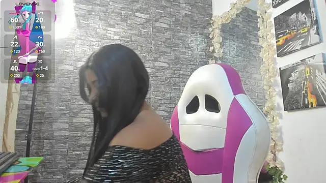 paola ih online show from 05/19/26, 01:07