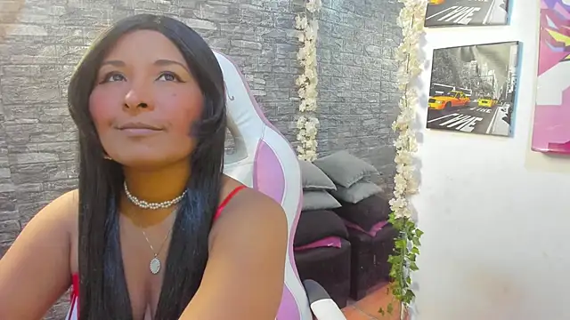 paola ih online show from 05/08/26, 08:12