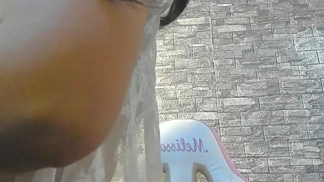 paola ih online show from 05/11/26, 04:04