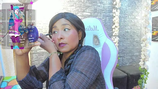 paola ih online show from 04/29/26, 08:59