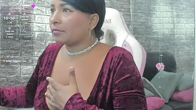 Snapshot of paola_ih chatting on 06/30/26, 02:28 paola ih online show from 06/30/26, 02:28
