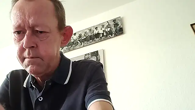 sissy501 online show from 09/20/25, 04:34