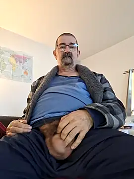 Snapshot of silvio-aus-luzern-CH chatting on 02/09/25, 08:32 silvio-aus-luzern-CH online show from 02/09/25, 08:32