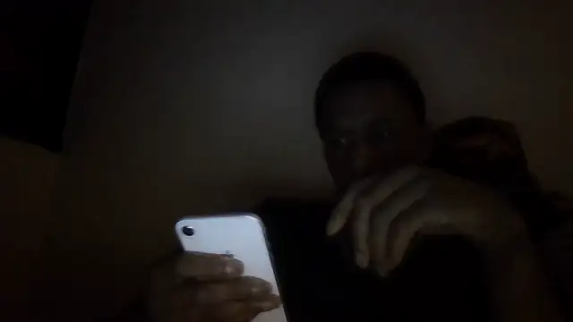 Snapshot of Tristris100 chatting on 03/09/25, 03:22 Tristris100 online show from 03/09/25, 03:22