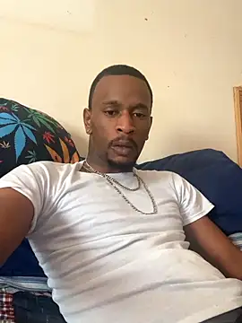 Snapshot of Tristris100 chatting on 10/16/25, 06:49 Tristris100 online show from 10/16/25, 06:49