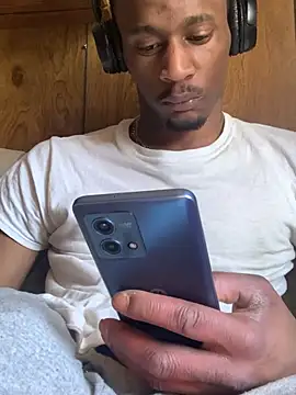 Snapshot of Tristris100 chatting on 01/16/25, 06:16 Tristris100 online show from 01/16/25, 06:16